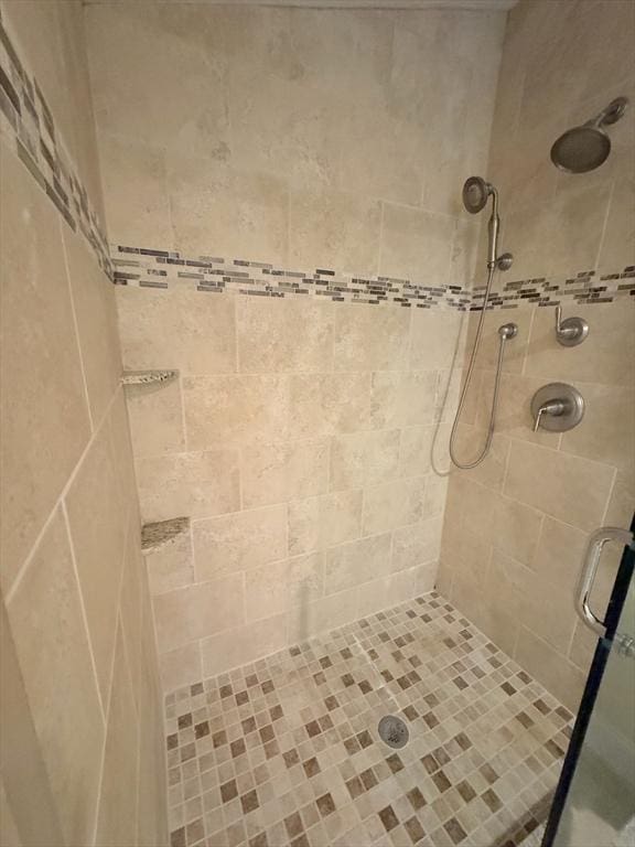 15 Wales Dr, Bourne, MA 02559 - bathroom with a shower stall