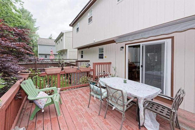 11 Azalea Ln Unit 11, Marlborough, MA 01752 - deck with outdoor dining space