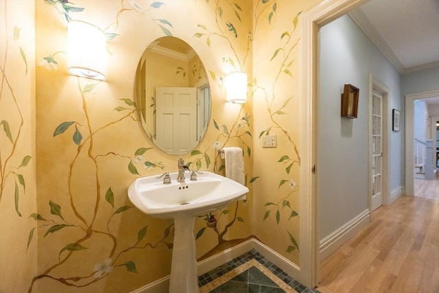 83 High Ridge Rd, Boxford, MA 01921 - bathroom with wallpapered walls, crown molding, and wood finished floors