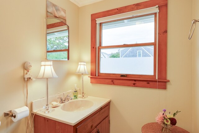 bathroom with vanity