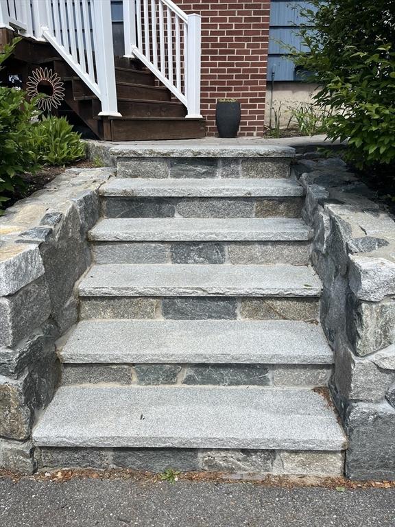 331 Townsend Rd, Groton, MA 01450 - view of stairs