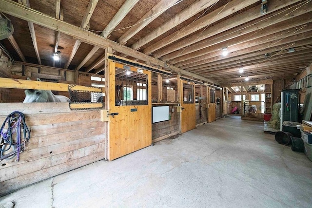 28-R Pammys Path, Easton, MA 02356 - view of horse barn
