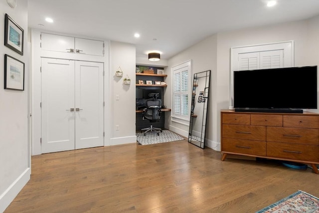 654 E 7th Unit 3, Boston, MA 02127 - office area with baseboards, wood finished floors, and recessed lighting