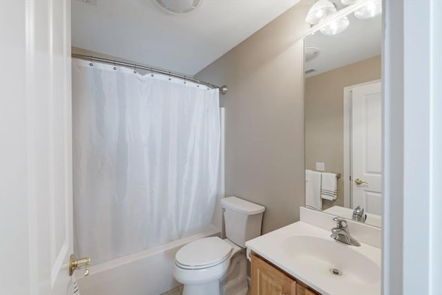 40 Canoe Lndg, Plymouth, MA 02360 - full bathroom with vanity, shower / bath combination with curtain, and toilet