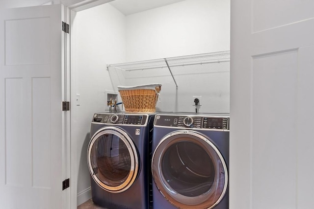 35 Lucaya Cir, Wilmington, MA 01887 - laundry area with independent washer and dryer