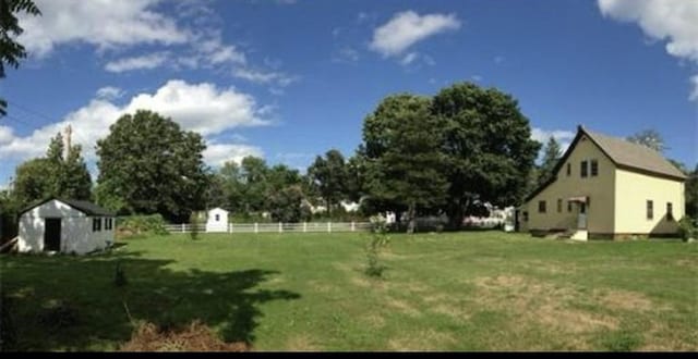 83 Brigham St, Hudson, MA 01749 - view of yard