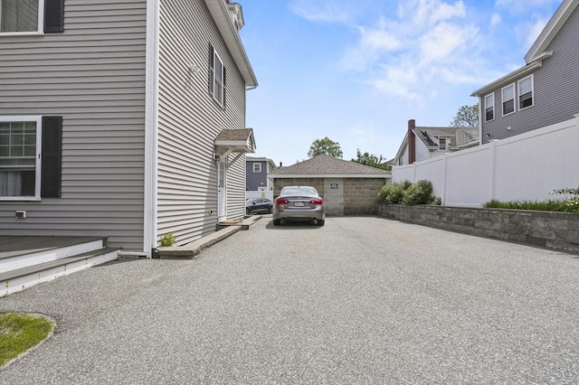 75 Pine St Unit 21, Waltham, MA 02453 - view of property exterior