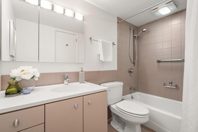 1010 Memorial Dr Unit 3F, Cambridge, MA 02138 - bathroom featuring shower / tub combo, vanity, and toilet