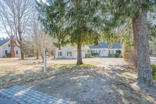 view of front of house with driveway and an attached garage