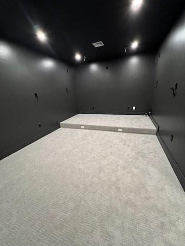 empty room with carpet