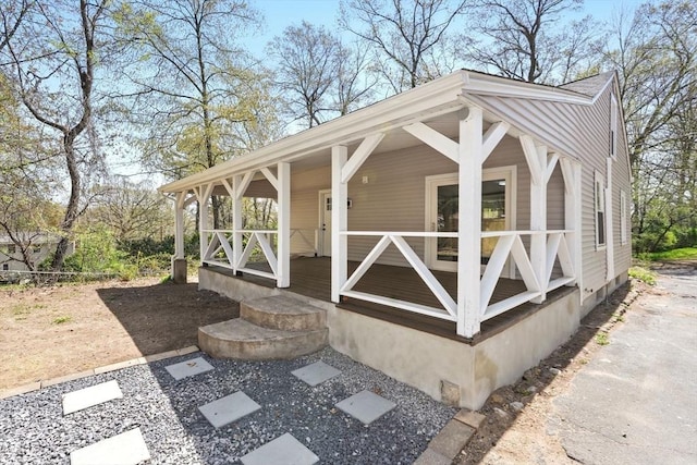 view of patio / terrace with covered porch