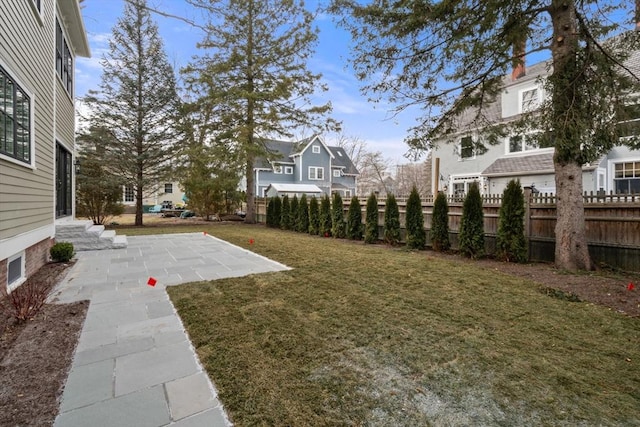 view of yard with a patio