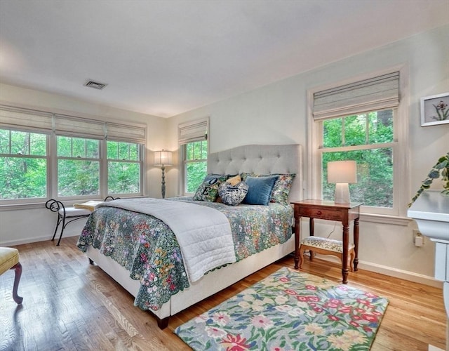 15 Blackburnian Rd, Lincoln, MA 01773 - bedroom with wood finished floors and baseboards