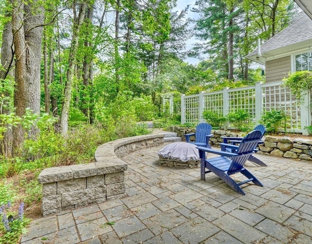 15 Blackburnian Rd, Lincoln, MA 01773 - view of patio / terrace