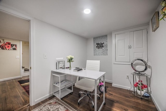 home office with baseboards and dark wood-style floors