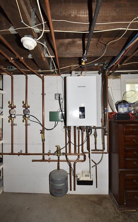 utilities featuring water heater