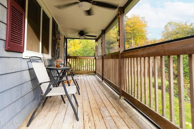 deck featuring ceiling fan