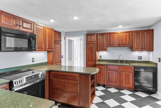 35 Crest Rd, Framingham, MA 01702 - kitchen with black appliances, a sink, a peninsula, recessed lighting, and dark floors