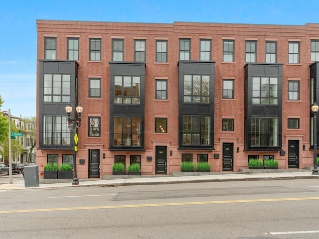 559 E Broadway Unit 559, Boston, MA 02127 - view of building exterior