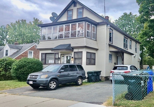 view of front of home