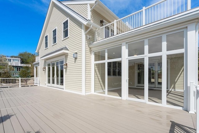 220 Atlantic St, Gloucester, MA 01930 - view of wooden terrace
