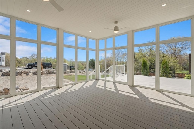220 Atlantic St, Gloucester, MA 01930 - unfurnished sunroom featuring a ceiling fan