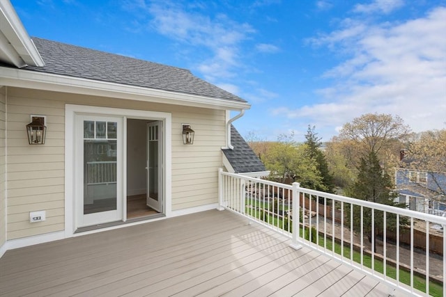 220 Atlantic St, Gloucester, MA 01930 - view of wooden deck