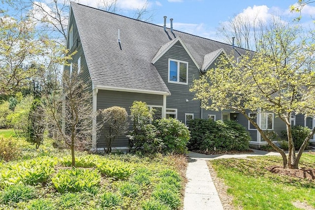 4 Greenfield Ln Unit 4, Concord, MA 01742 - view of front of house with roof with shingles