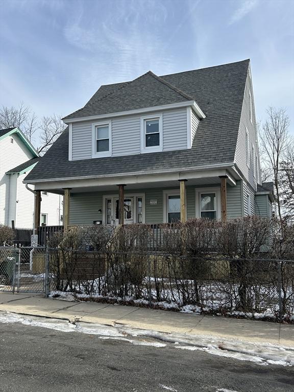 view of front of house with covered porch