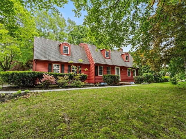 182 W Main St, Westborough, MA 01581 - cape cod home with a front lawn