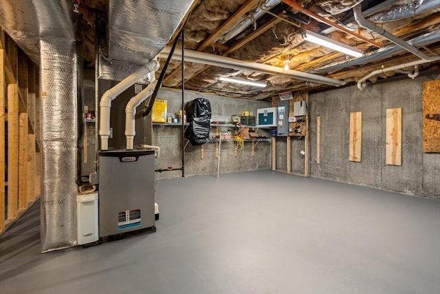 8 Heartwood Way Unit 8, Hopkinton, MA 01748 - unfinished basement with heating unit