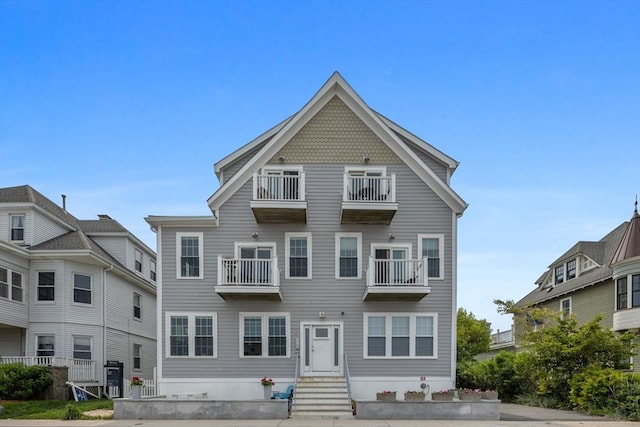 148 Winthrop Shore Dr Unit 4, Winthrop, MA 02152 - view of front of home with entry steps and a balcony