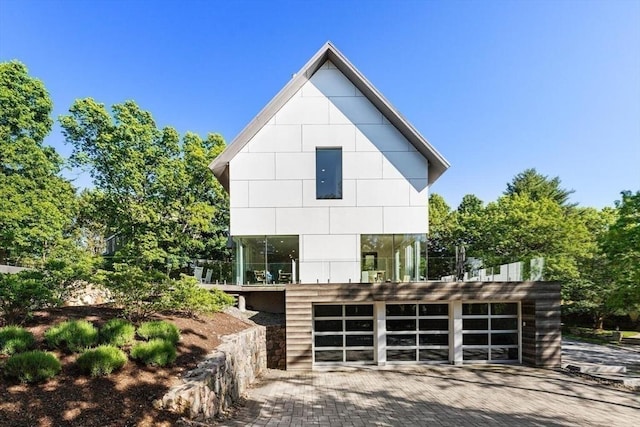 30 Whipple Rd, Lexington, MA 02420 - view of front of property featuring driveway