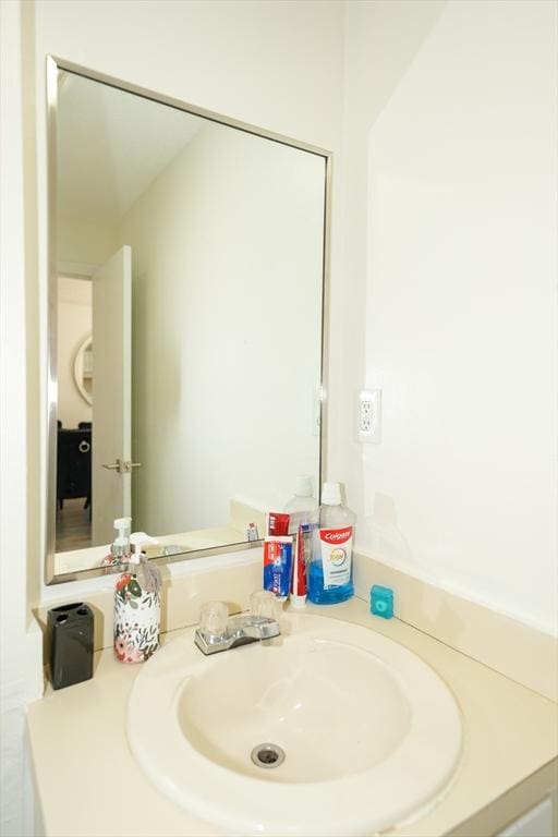 25 Sutherland St, Lowell, MA 01850 - bathroom with vanity