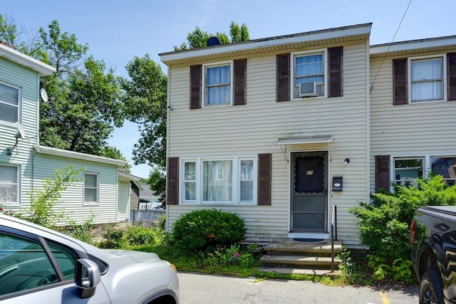 25 Sutherland St, Lowell, MA 01850 - townhome / multi-family property featuring cooling unit