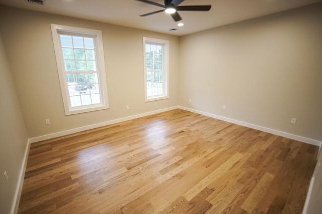 140 Tispaquin St, Middleboro, MA 02346 - unfurnished room featuring a ceiling fan, light wood-style flooring, baseboards, and recessed lighting