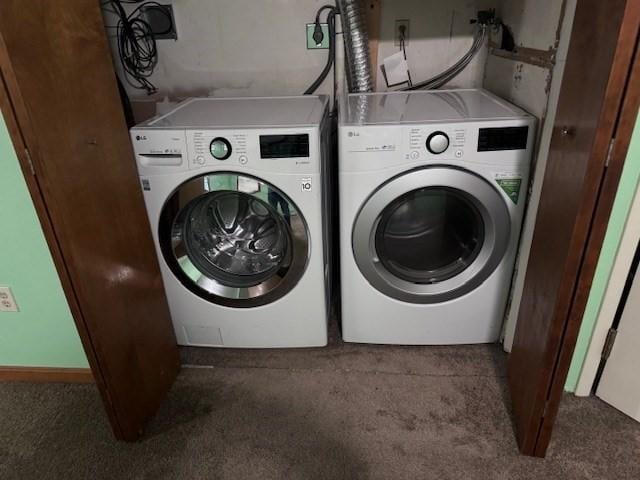30 Wallace Cir Unit 30, Malden, MA 02148 - laundry room featuring carpet and washer and clothes dryer
