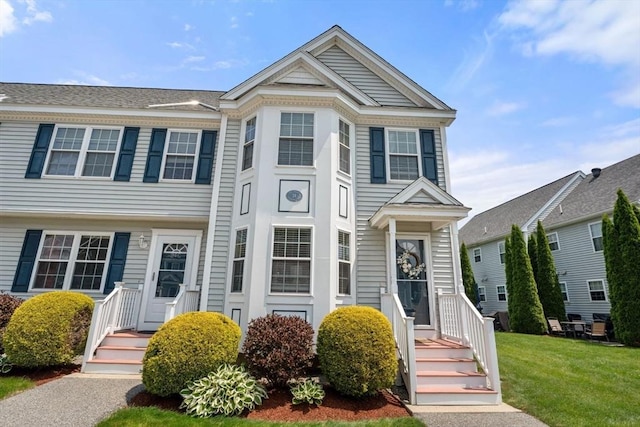 24 Merrimac Way Unit H, Tyngsborough, MA 01879 - view of front of house featuring a front lawn