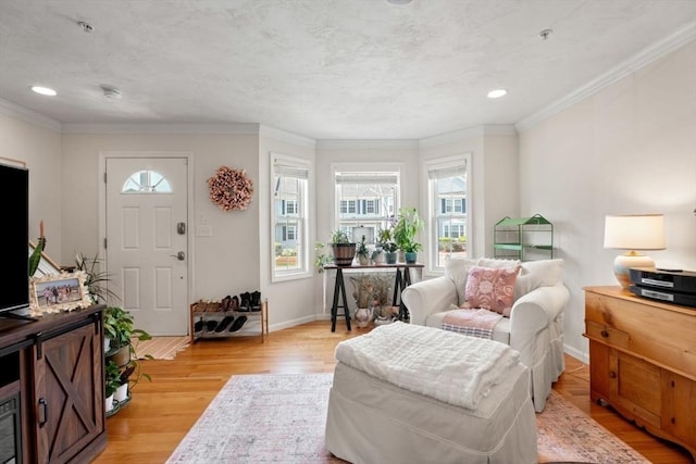 24 Merrimac Way Unit H, Tyngsborough, MA 01879 - foyer entrance with light wood-style floors, baseboards, crown molding, and recessed lighting