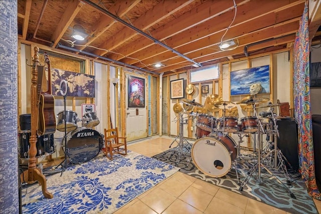 217 Hathaway Commons Rd, Fall River, MA 02720 - rec room featuring tile patterned flooring