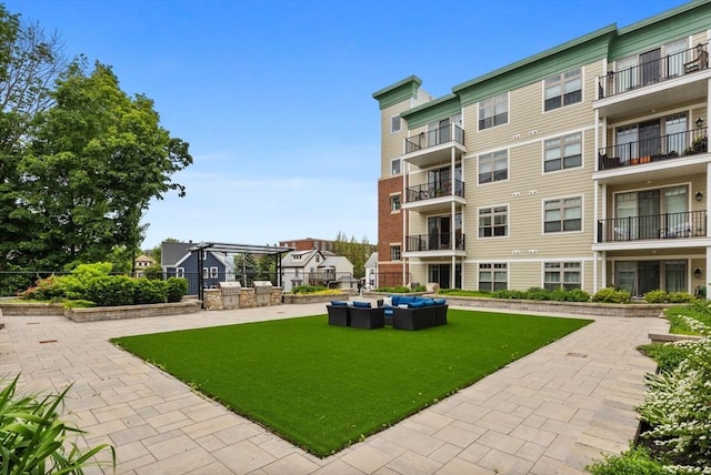 69 Foundry St Unit 305, Wakefield, MA 01880 - view of home's community with a lawn