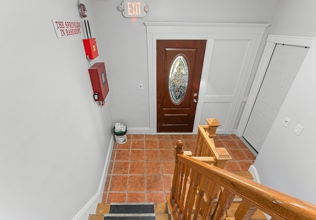 entryway featuring tile patterned floors