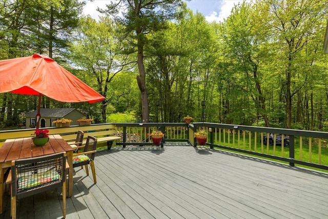 16 Gilbert Way, Millbury, MA 01527 - deck with outdoor dining area