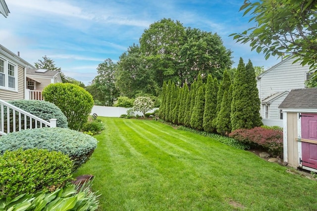 6 Gilbert Rd, Natick, MA 01760 - view of yard
