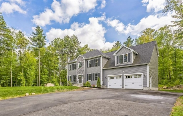82 Sutton St, Uxbridge, MA 01569 - colonial house with asphalt driveway