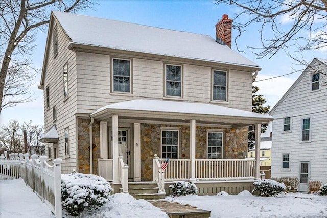 view of front facade featuring a porch