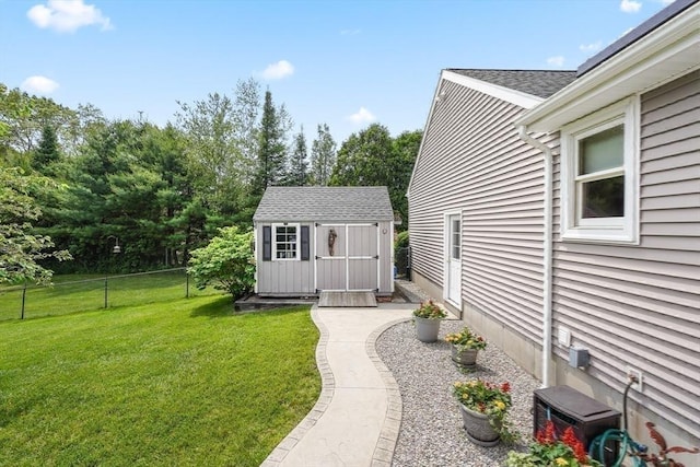 16 Blueberry Way, Webster, MA 01570 - view of yard with a shed