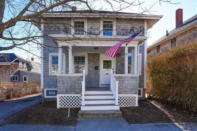 view of front of home featuring a porch