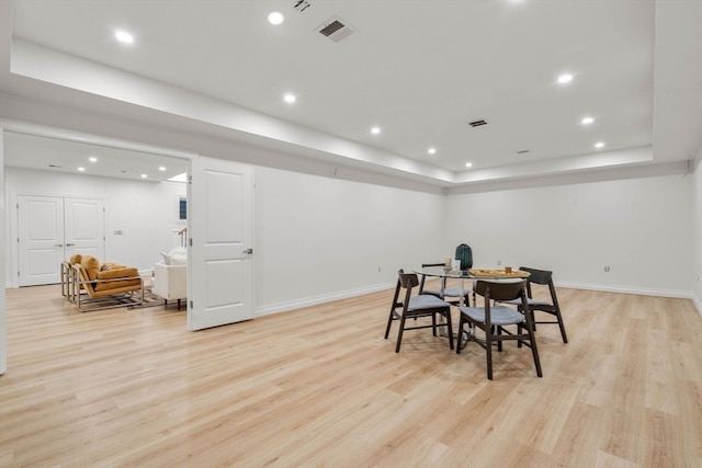 dining space featuring light hardwood / wood-style floors