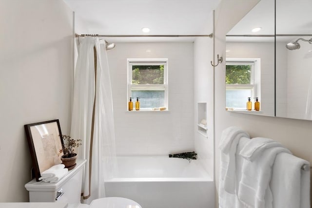 6 Manomet Rd, Woburn, MA 01801 - full bathroom featuring toilet, shower / bath combo with shower curtain, plenty of natural light, and recessed lighting